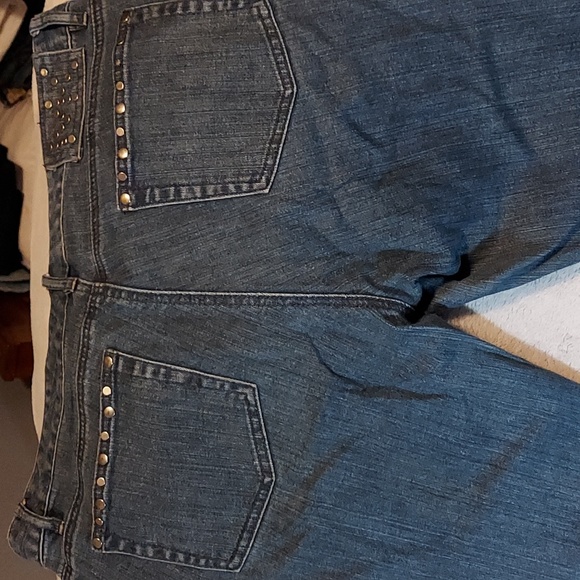 Michael kors bootleg jeans. Size 10 - Picture 3 of 3